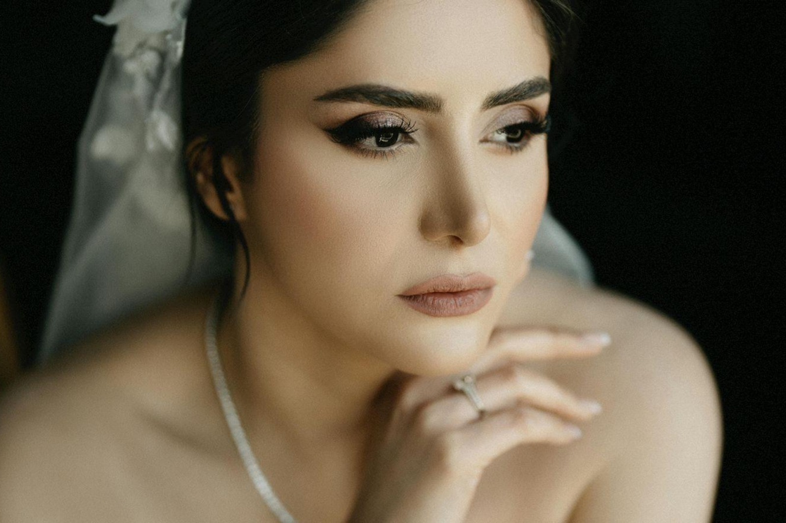 Meera's Minimalist Chic